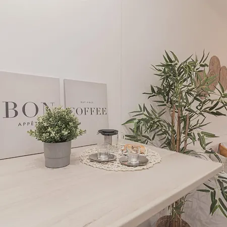 Apartamento Stylish In The Heart Of *