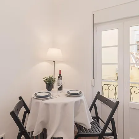 Stylish In The Heart Of Apartamento *