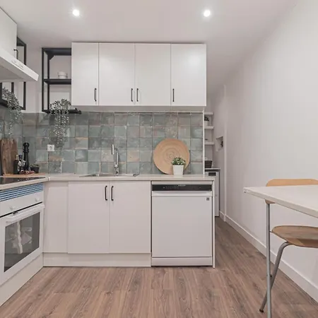 Stylish In The Heart Of Apartamento